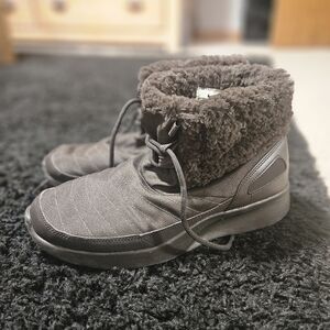 Nike winter boots